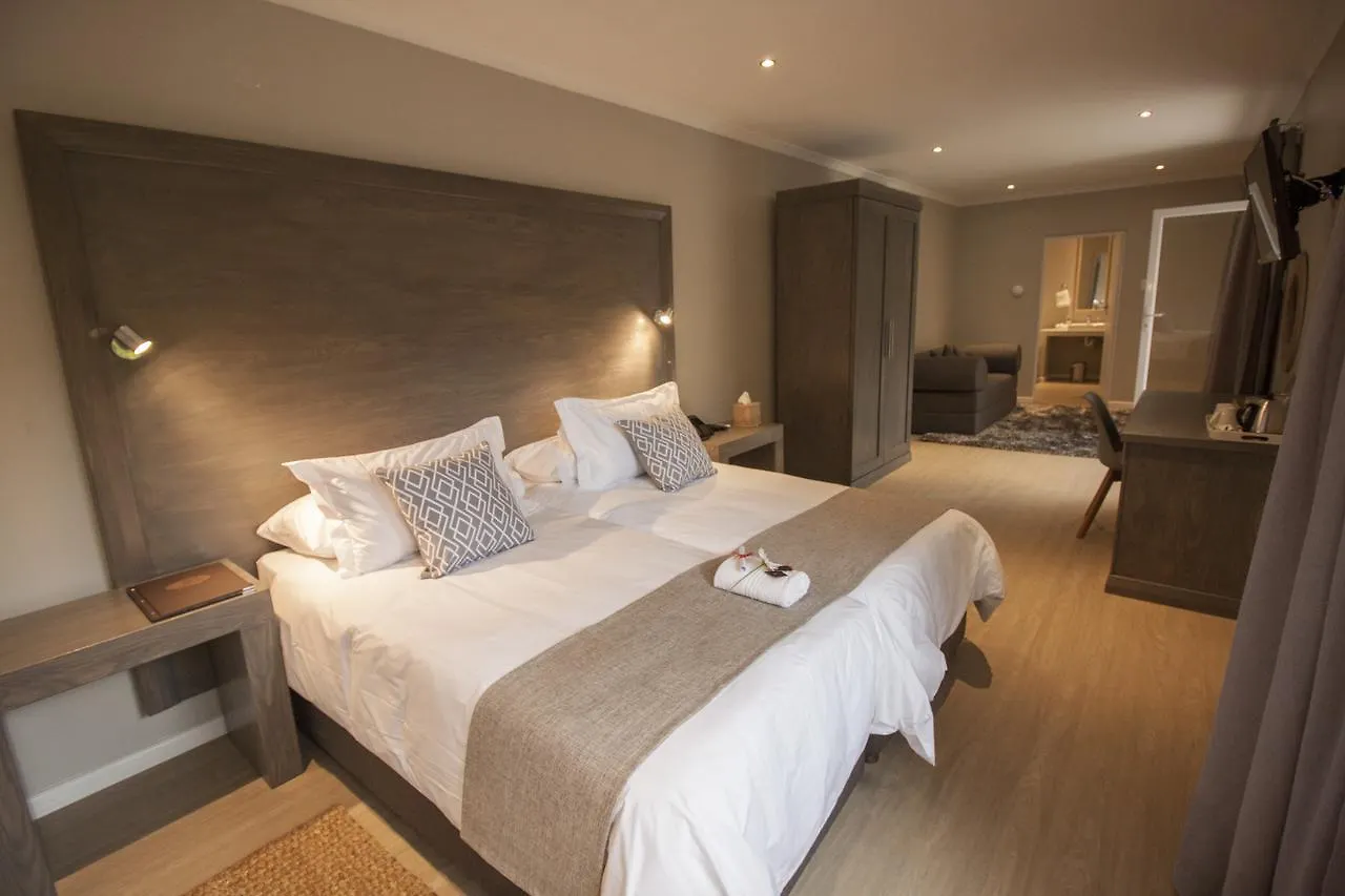 Ibhayi Guest Lodge - Lion Roars Hotels & Lodges. Port Elizabeth